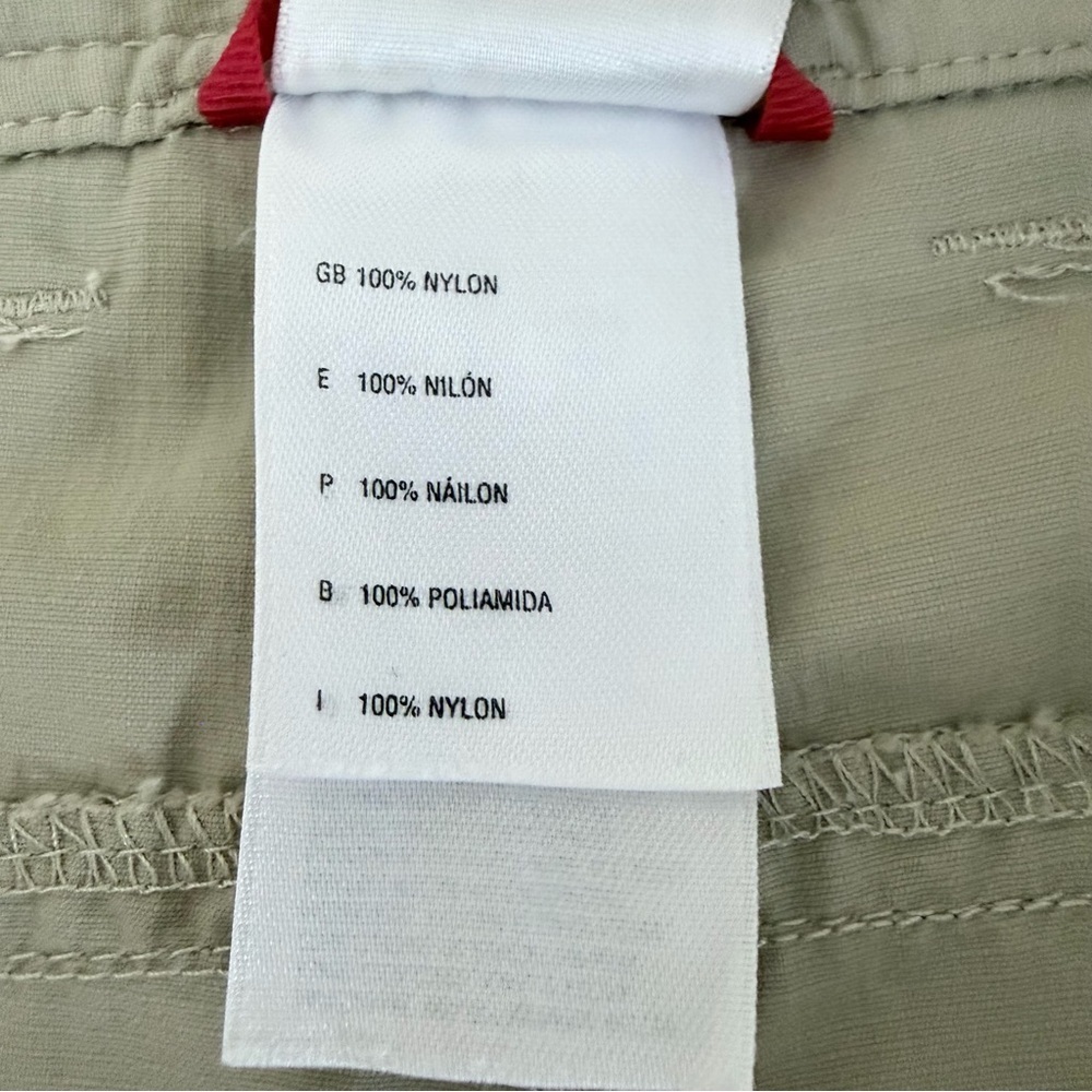 THE NORTH FACE Beige Lightweight Hiking Capri Cargo Pants outdoor travel women’s - Picture 9 of 15